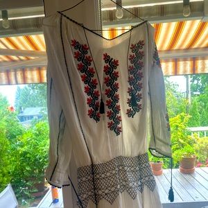 Ulla Johnson embroidered dress. Like new!